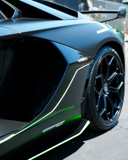 Lamborghini Aventador