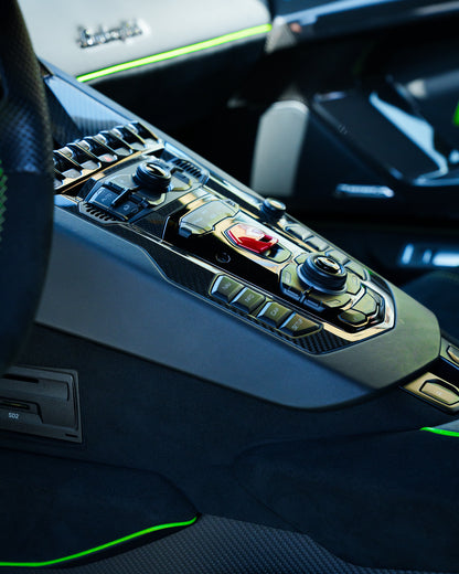 Lamborghini Aventador