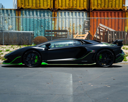 Lamborghini Aventador